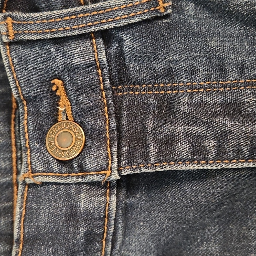 Levi’s Slimming Straight Jeans W30 L32 – Classic Dark Wash and Stretch Fit - Picture 7 of 16